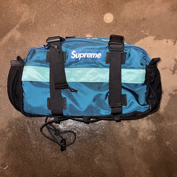 Coin Pouch Supreme Fw19 Small Zip Pouch Supreme Zip Supreme Wallet